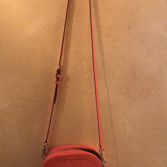 Marc Jacobs Crossbody - Picture 2 of 5